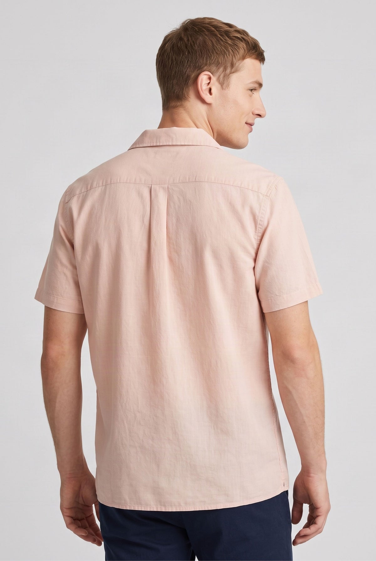 Pale Pink (AI)