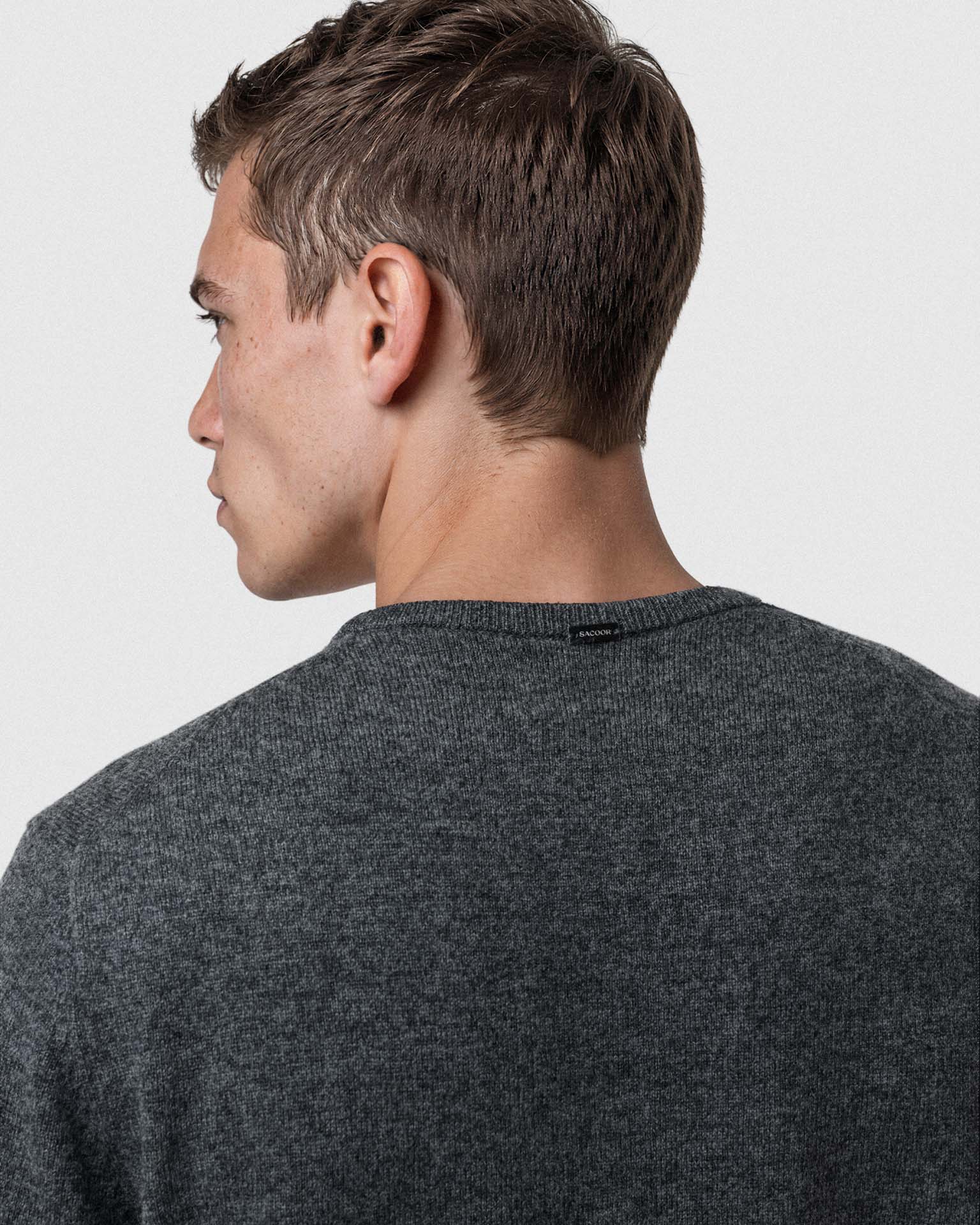 Medium Grey (AI)