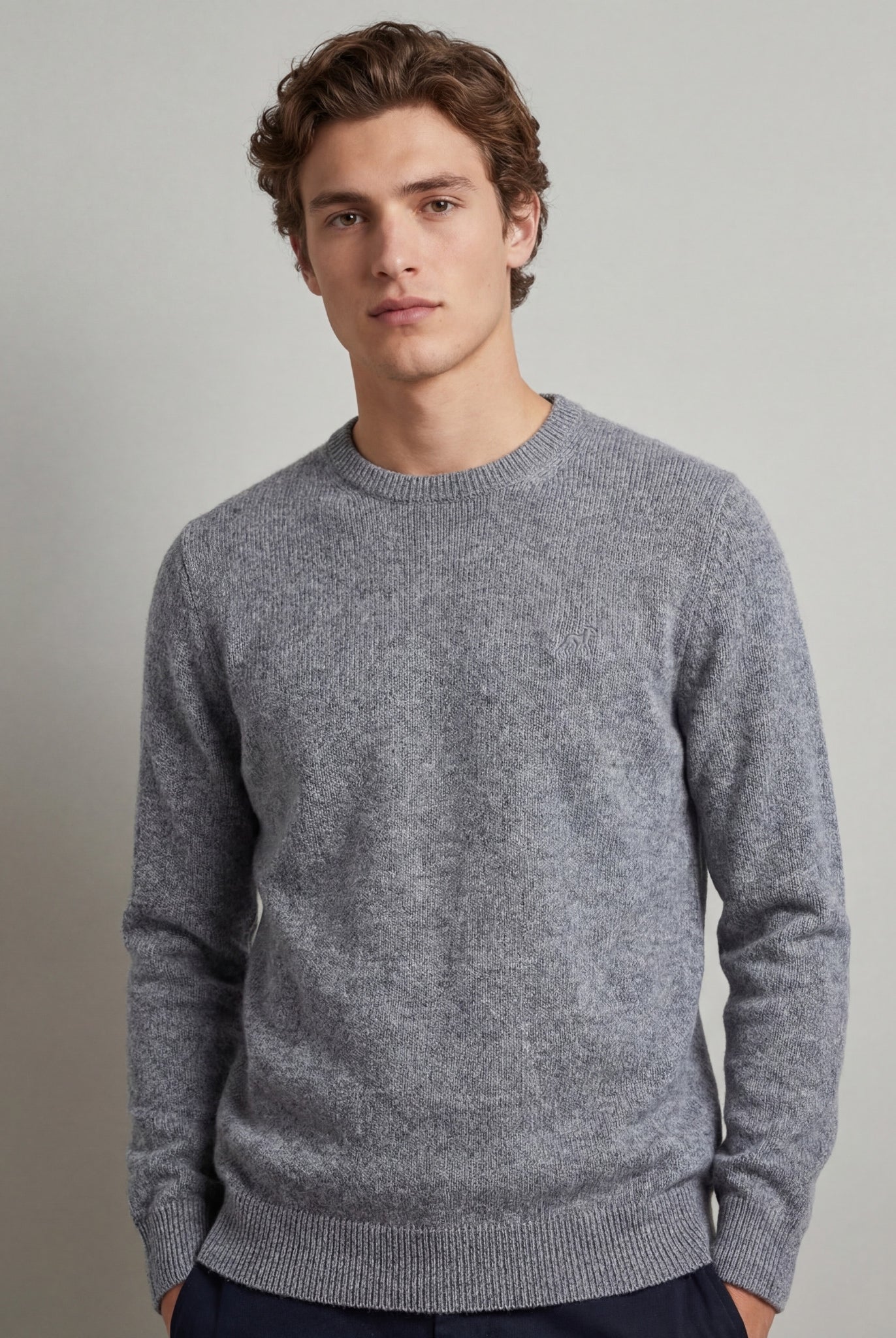 Mix Grey (AI)