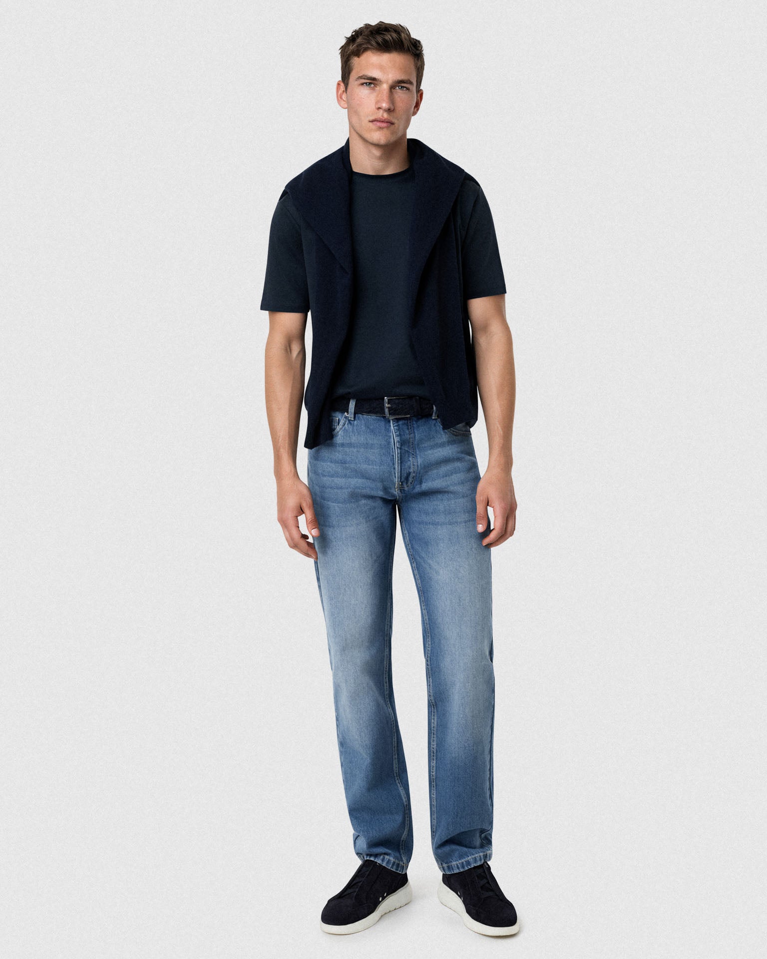 Medium Blue (AI)