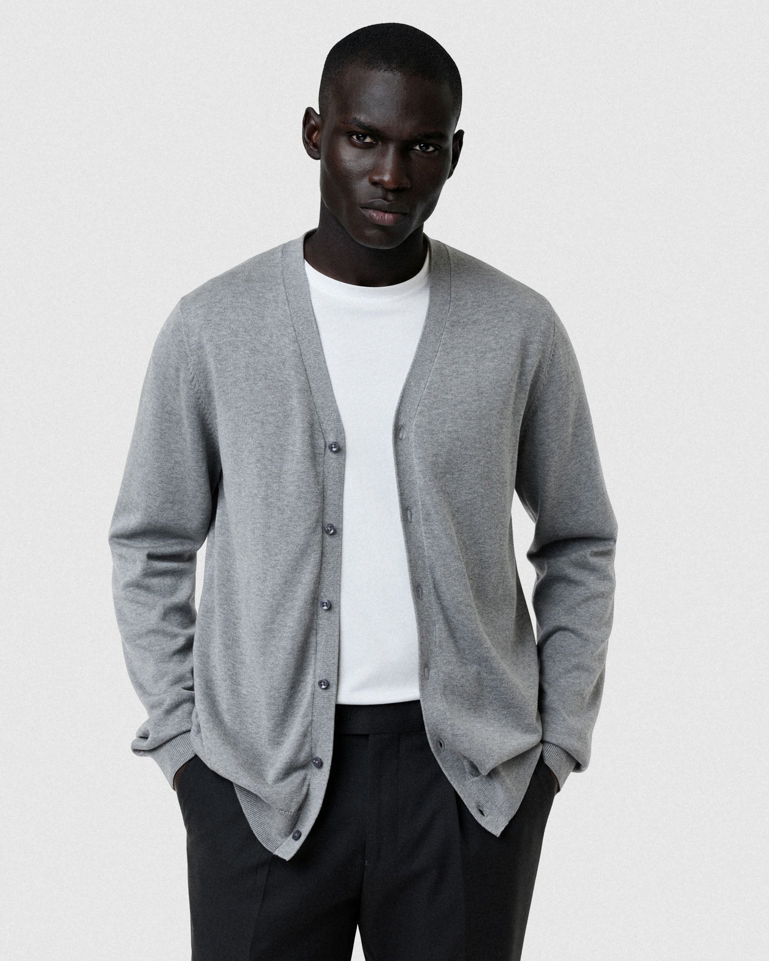 Mix Grey (AI)