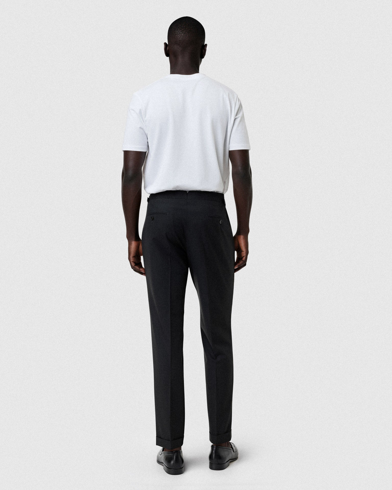 Dark Grey (AI)