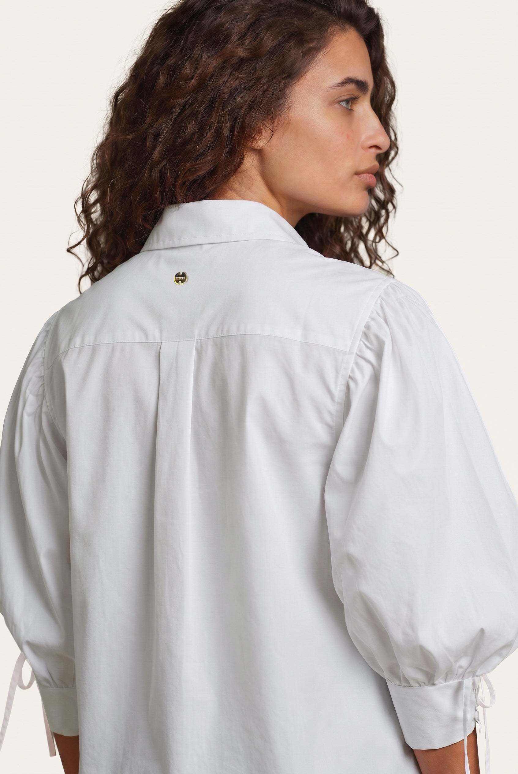 White (AI)