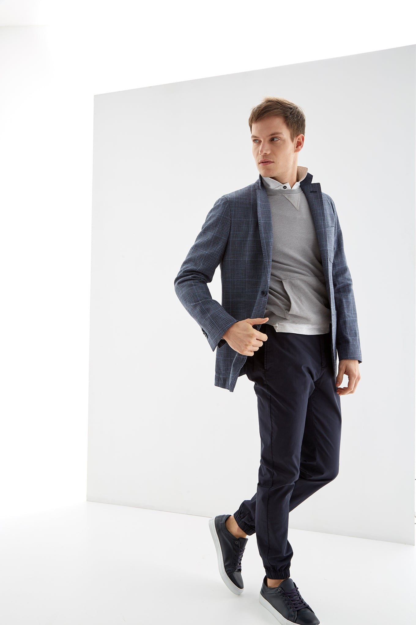 Medium Blue