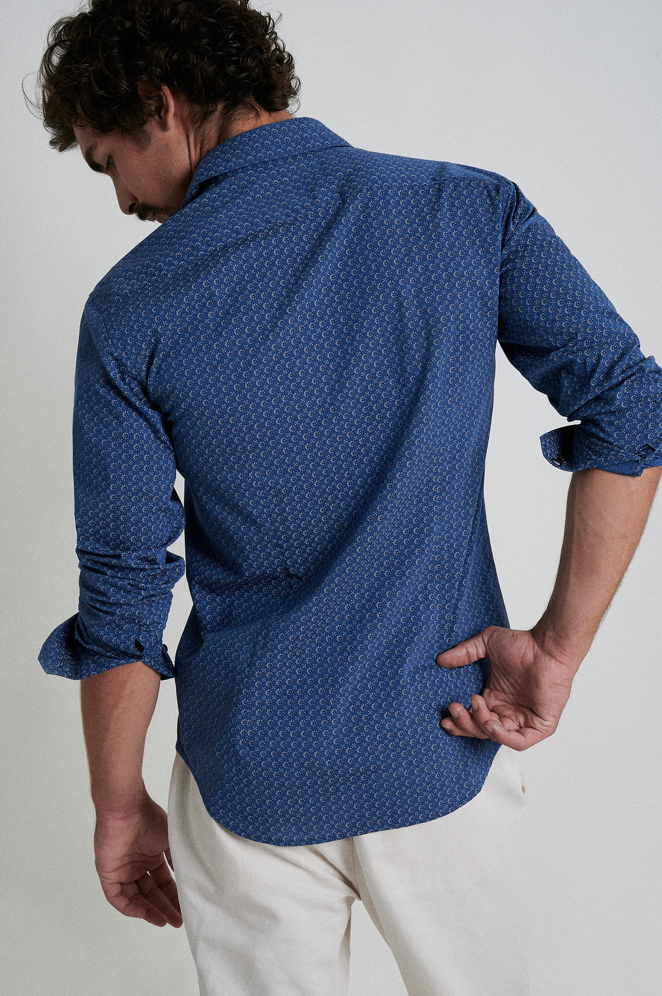 Medium Blue