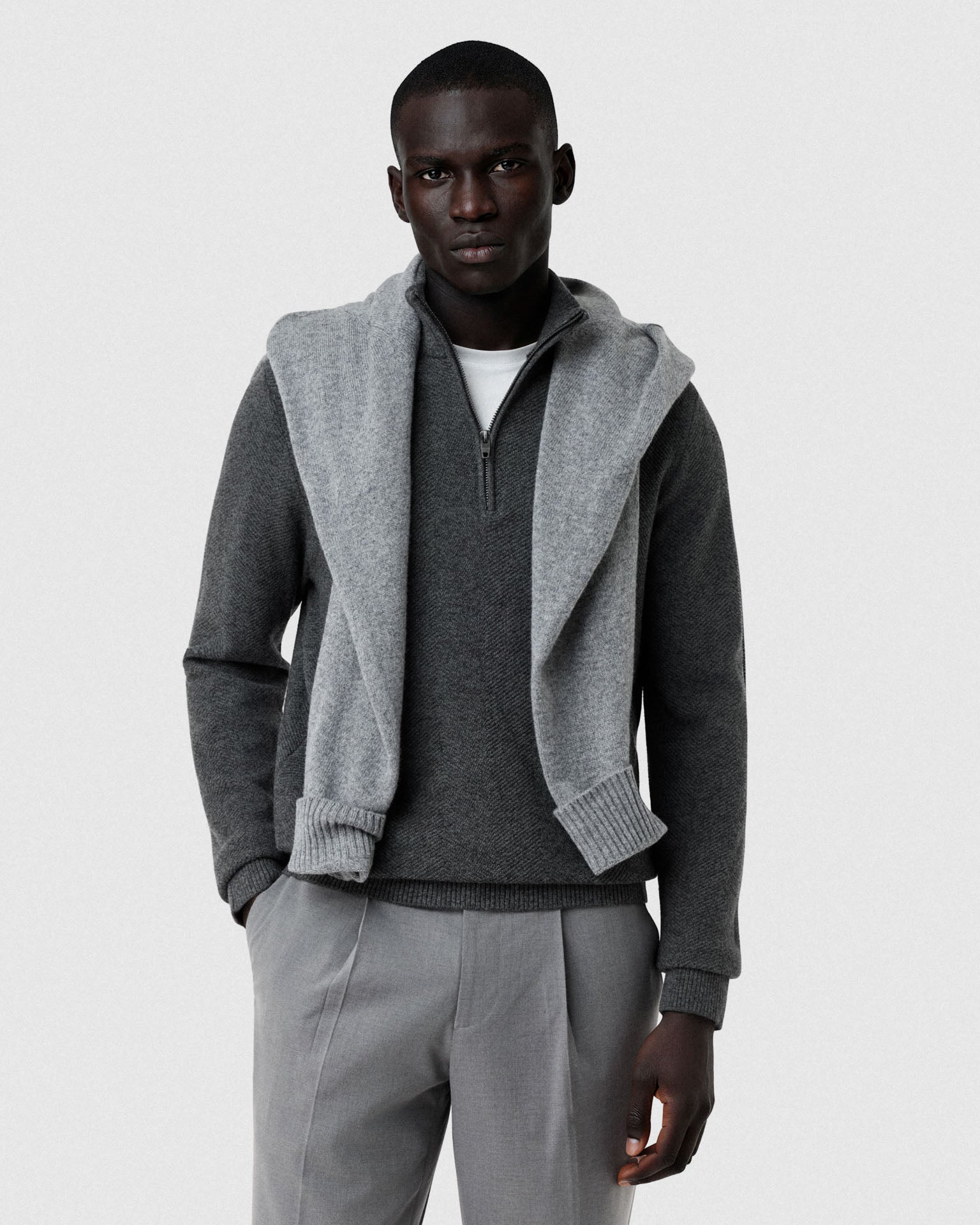 Medium Grey (AI)