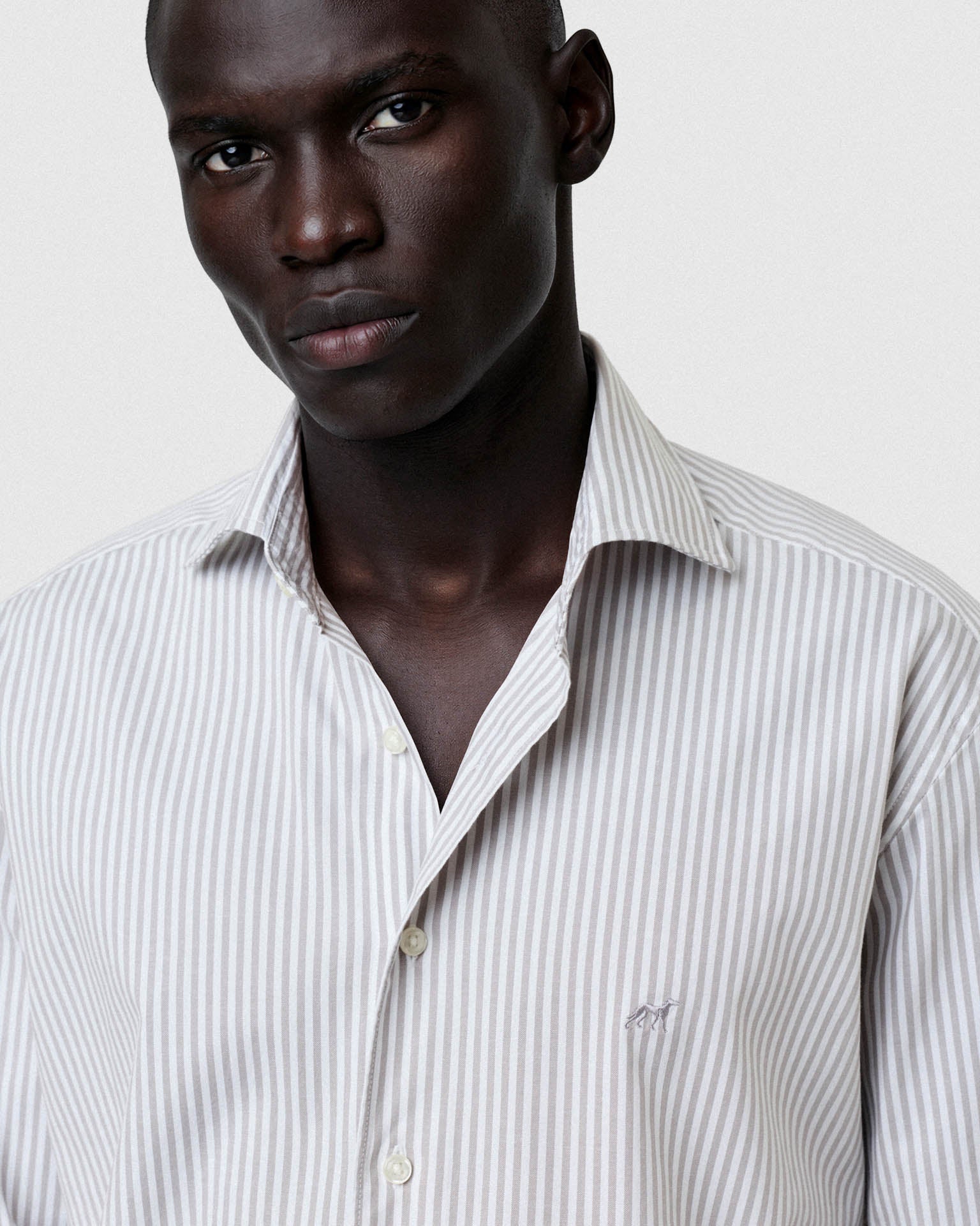Light Brown (AI)