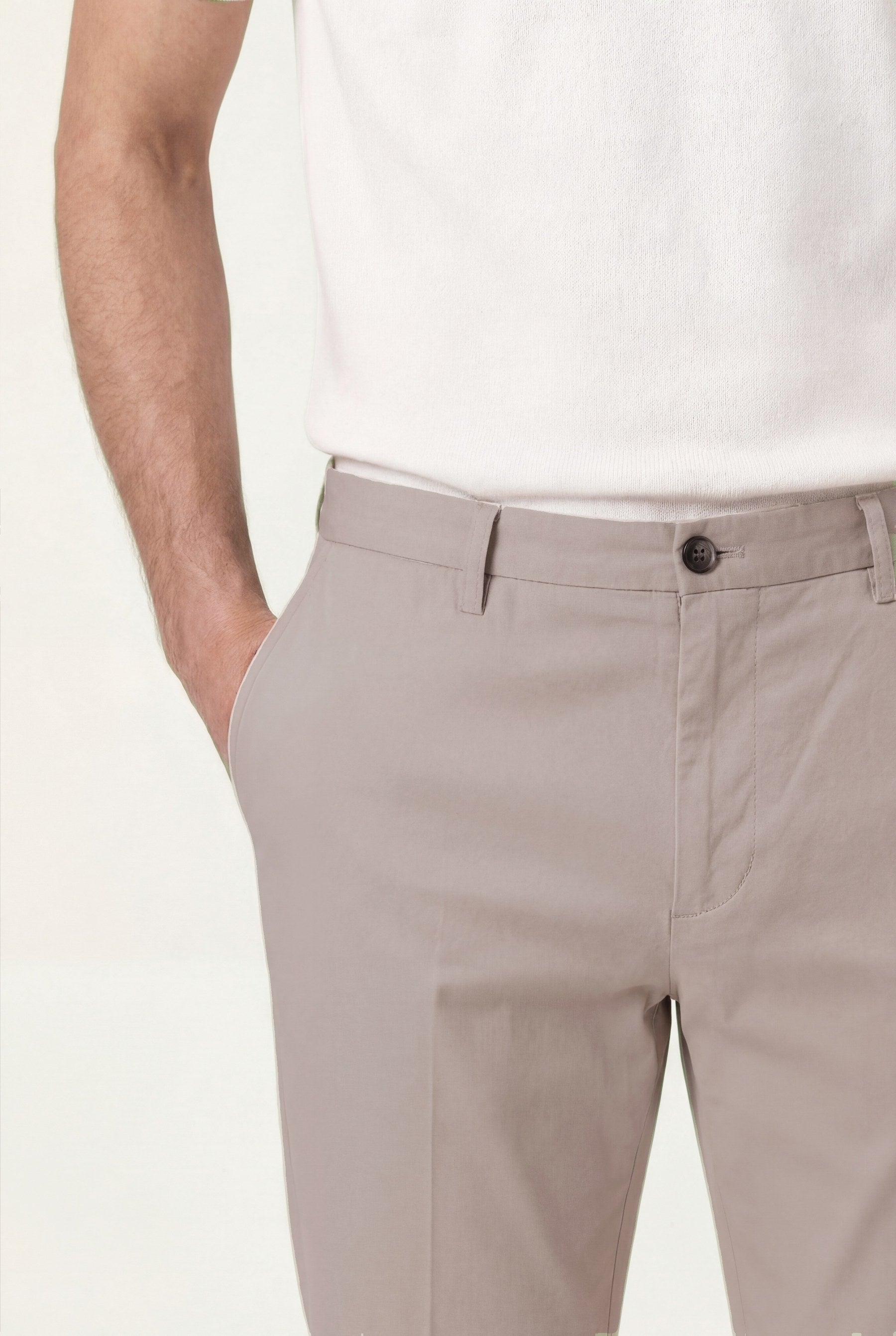 Light Brown (AI)