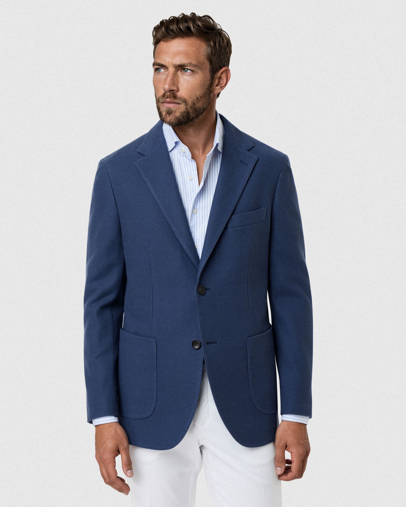 Medium Blue (AI)