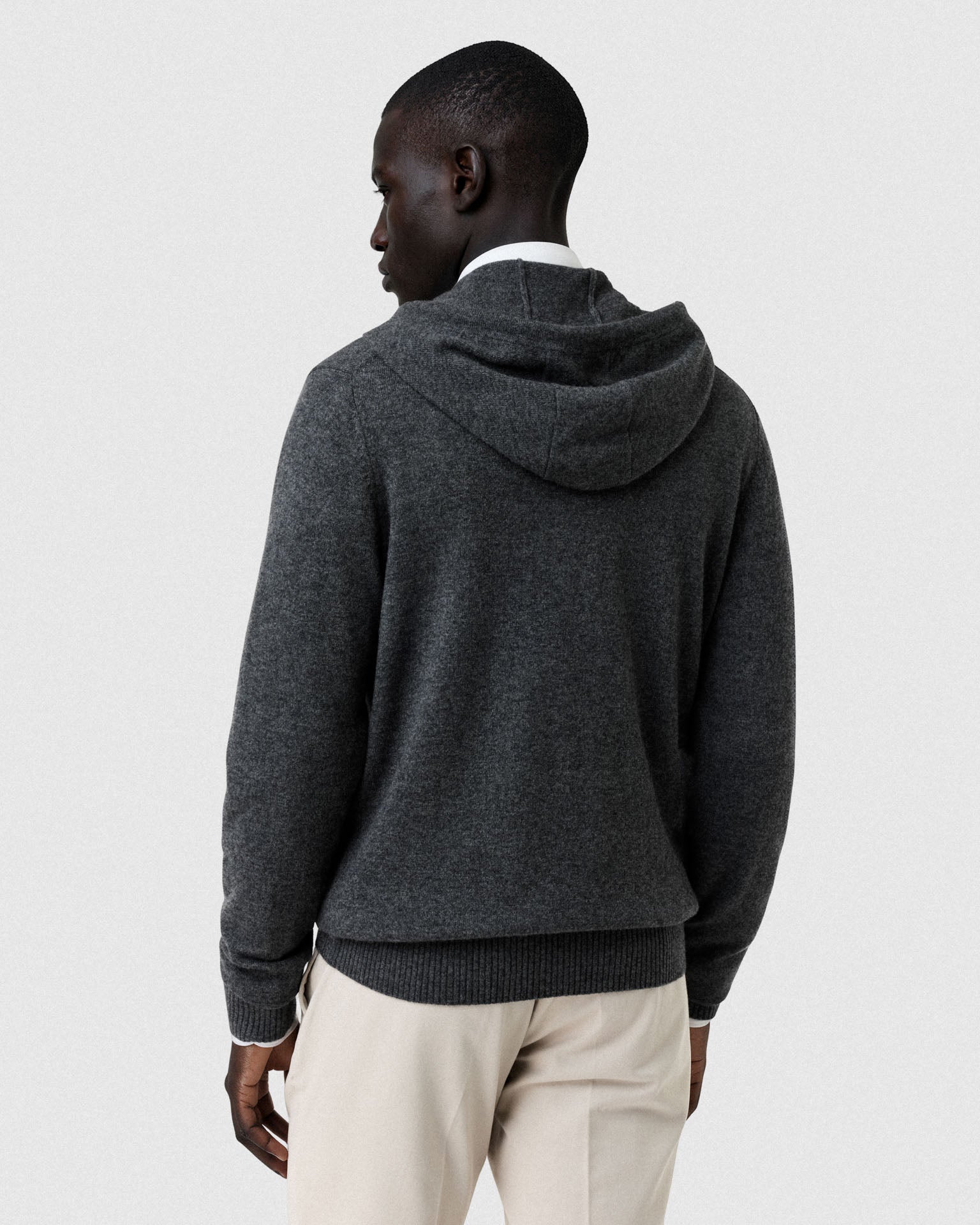 Medium Grey (AI)