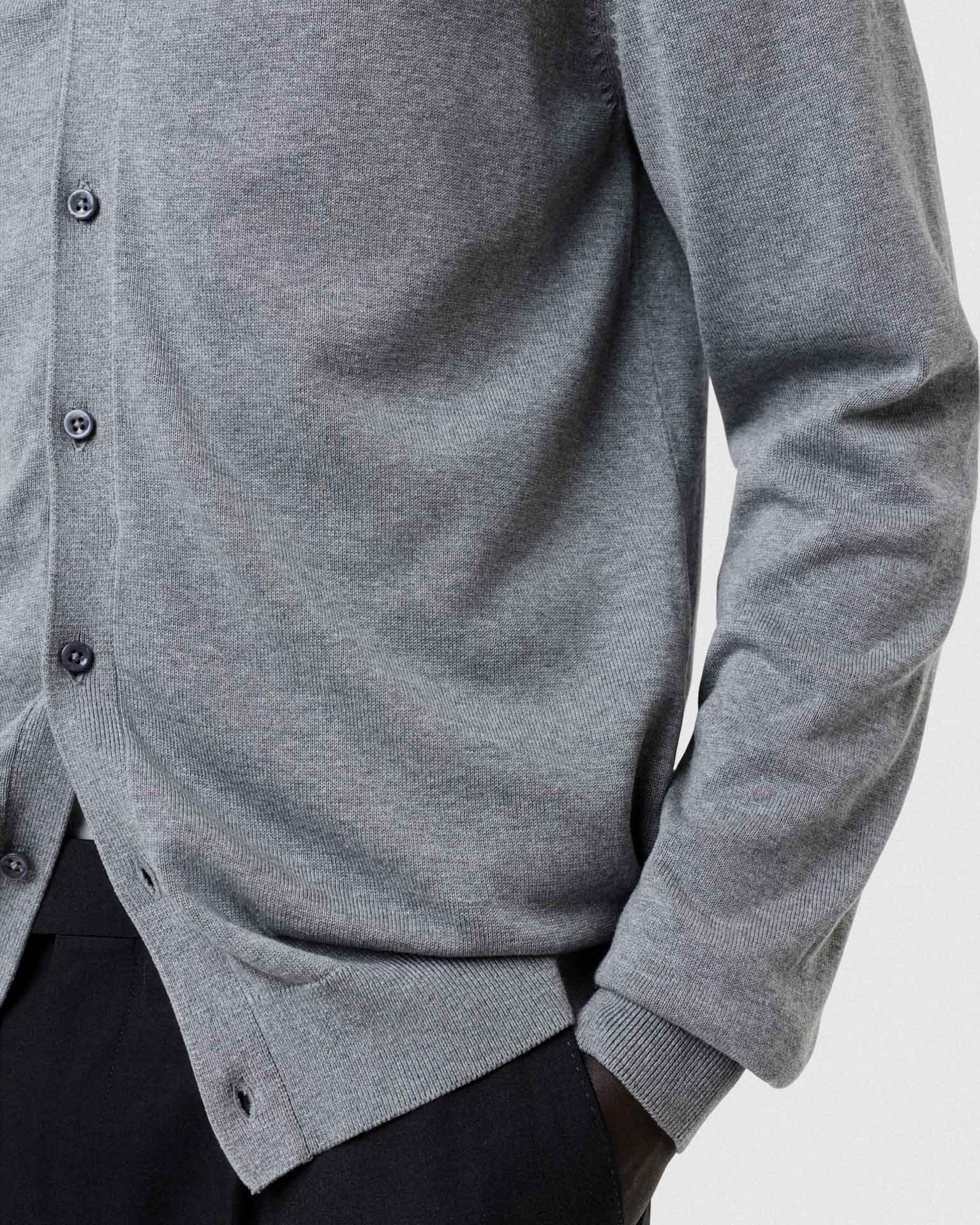 Mix Grey (AI)
